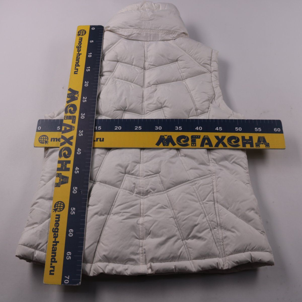 жилет Human Nature