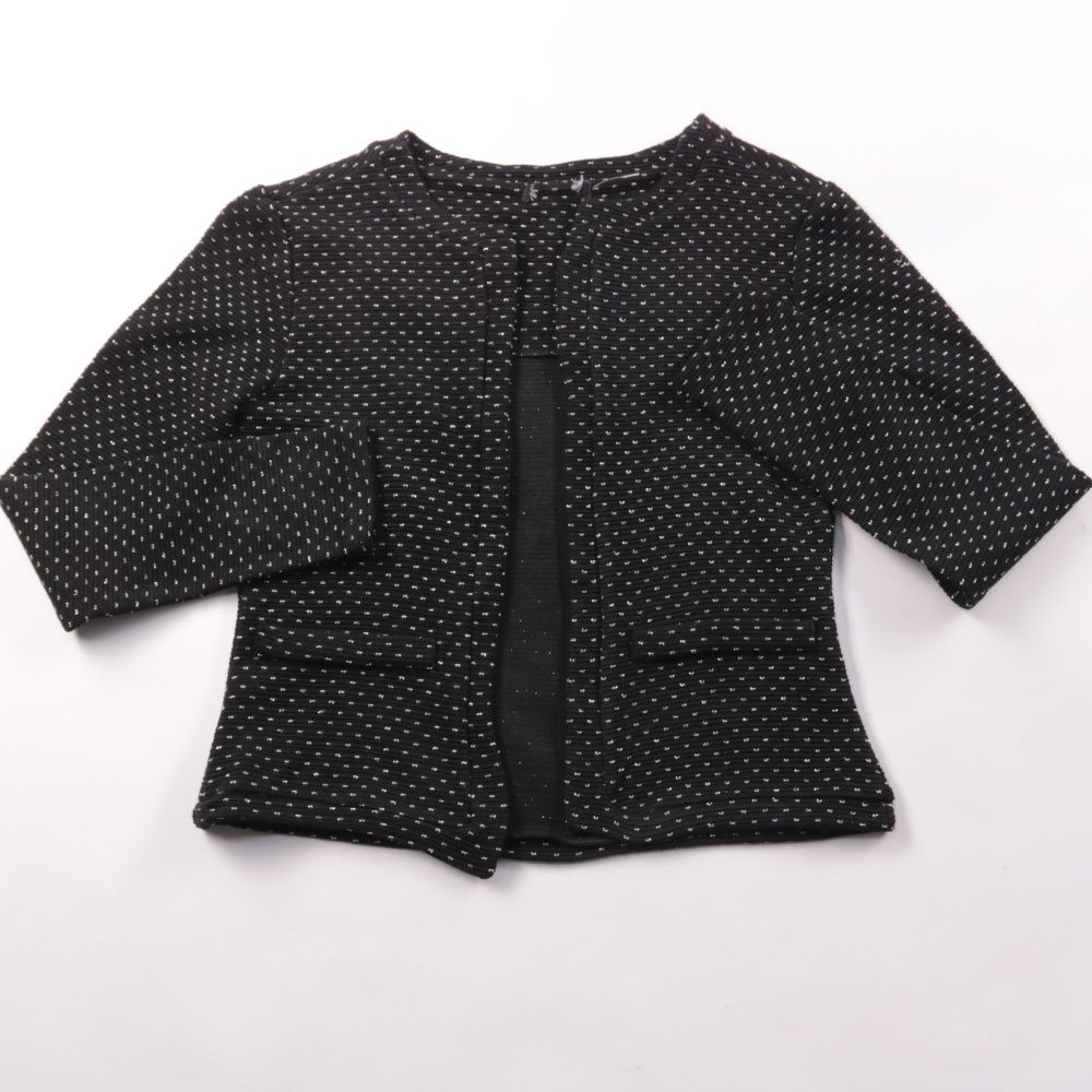 пиджак не указано