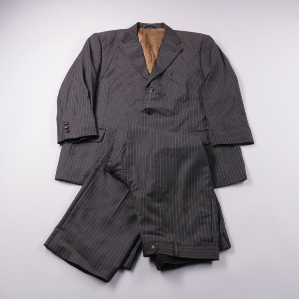 костюм Roy Robson