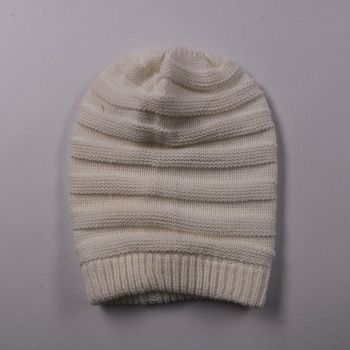 шапка не указано