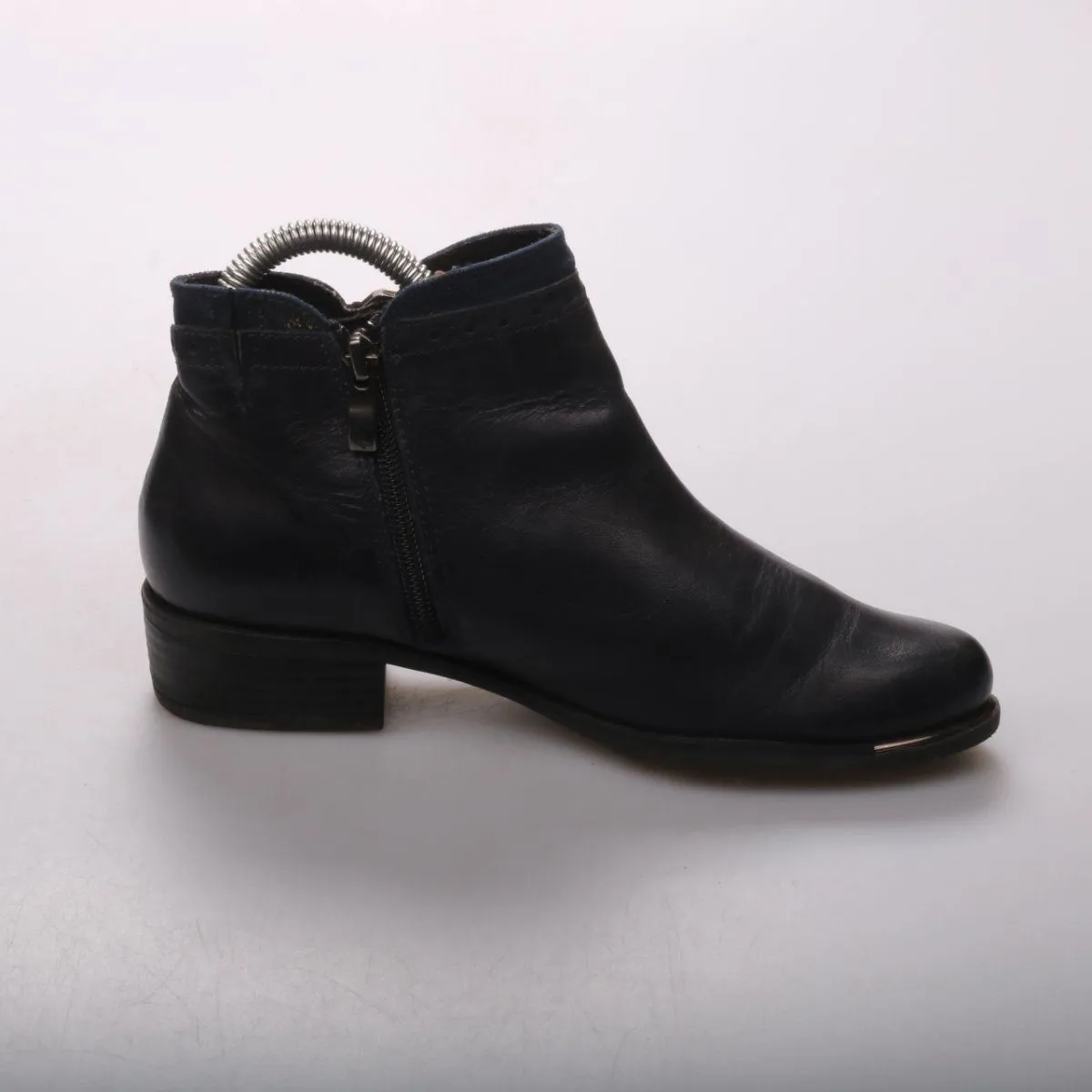 ботильоны Caprice