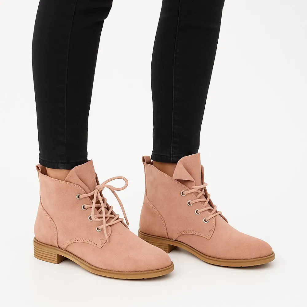 ботинки не указано