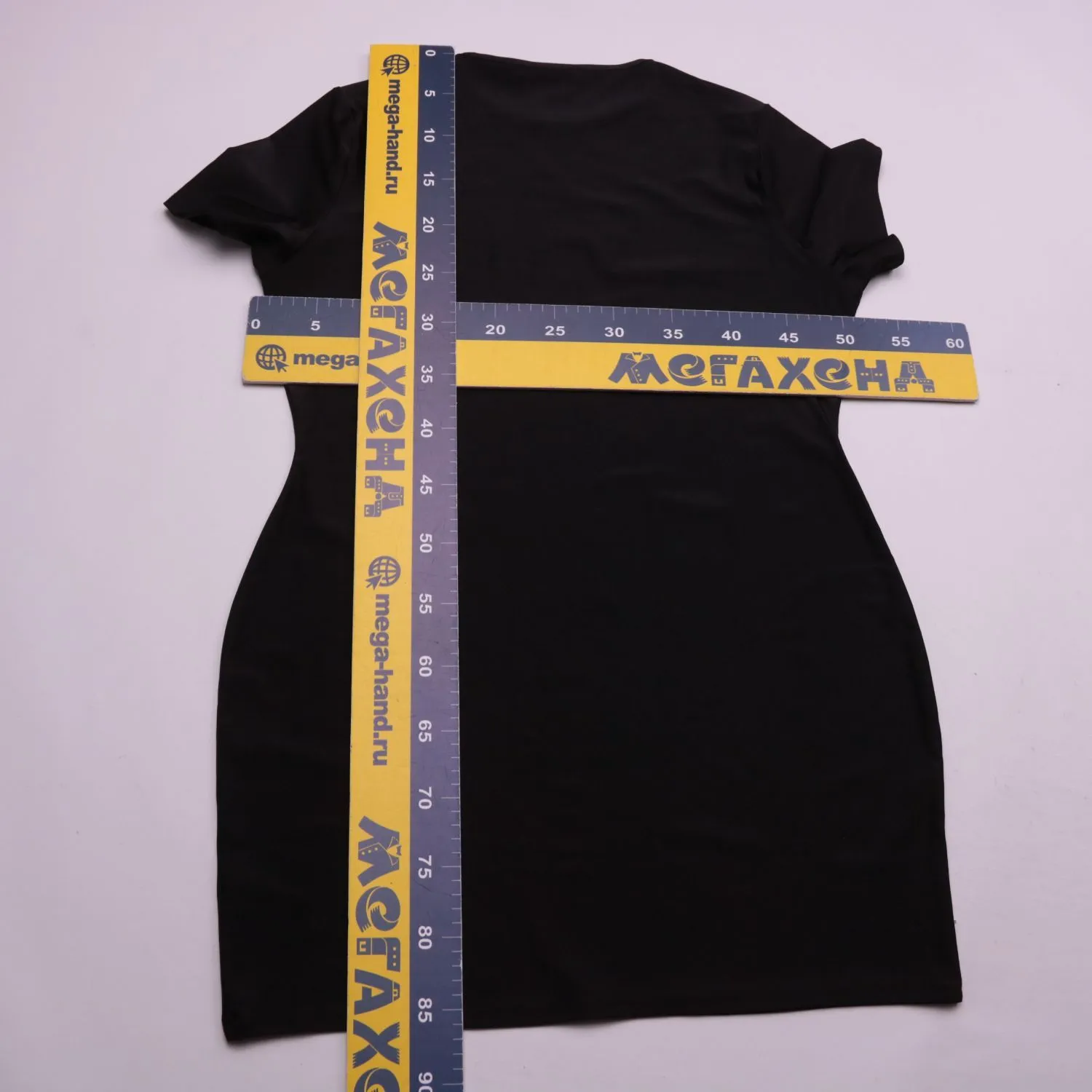 Чёрное платье PrettyLittleThing облегающего кроя, размер 50 (L/XL)