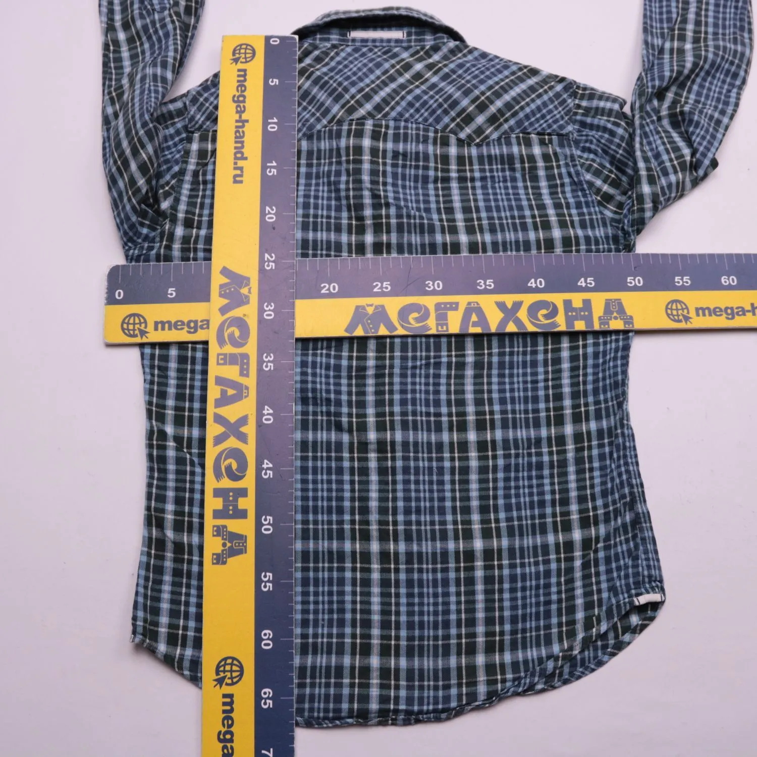Мужская рубашка Levi's в клетку с карманами, размер 46 (S)