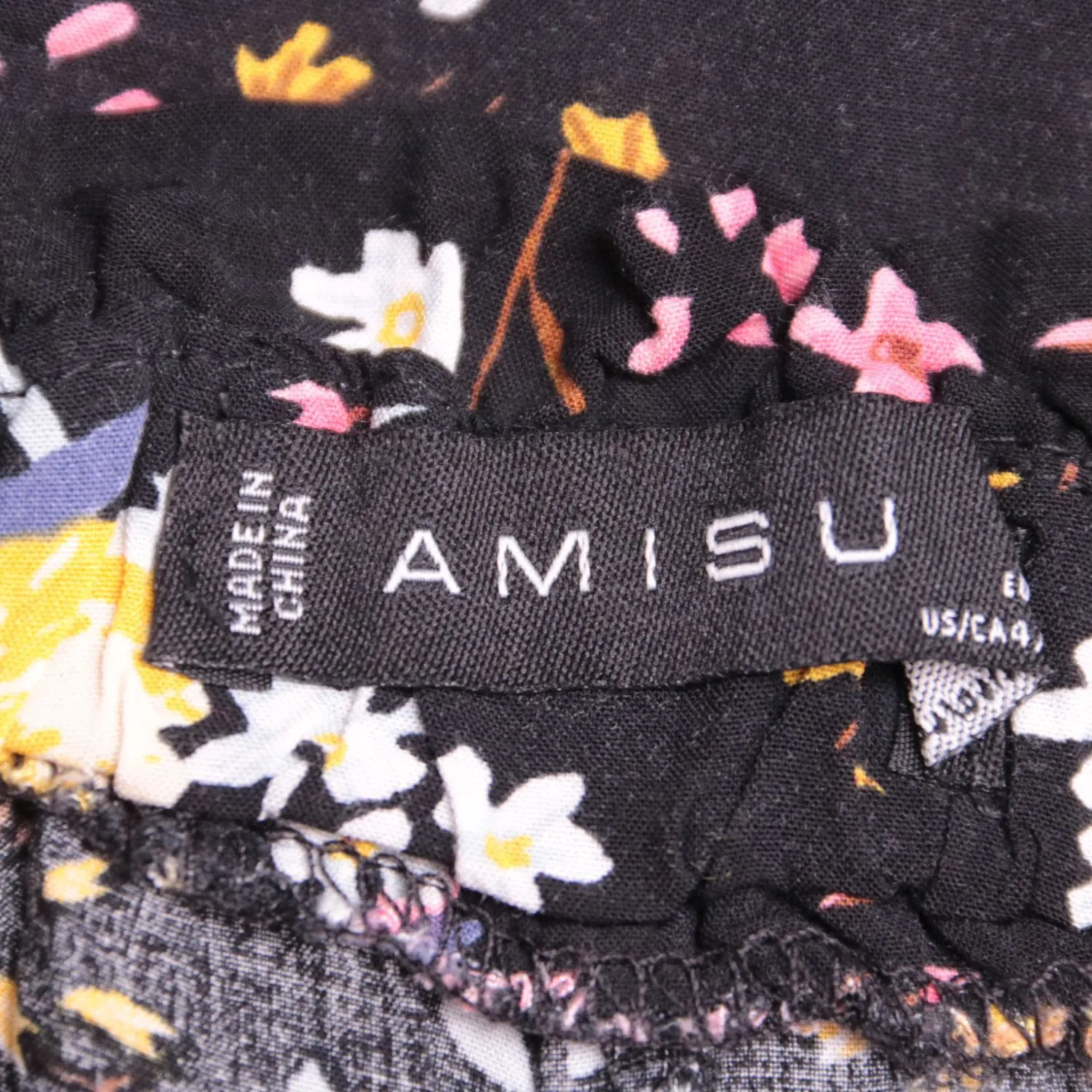 шорты Amisu