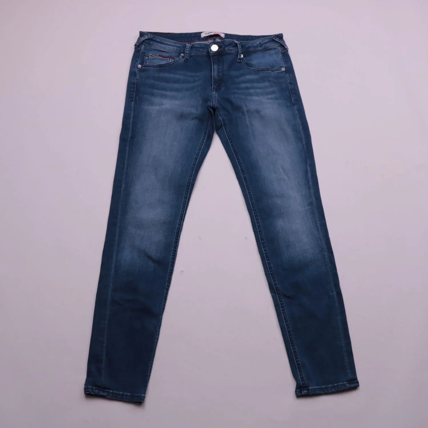 Женские джинсы Tommy Jeans из синего денима, размер 46 (M)