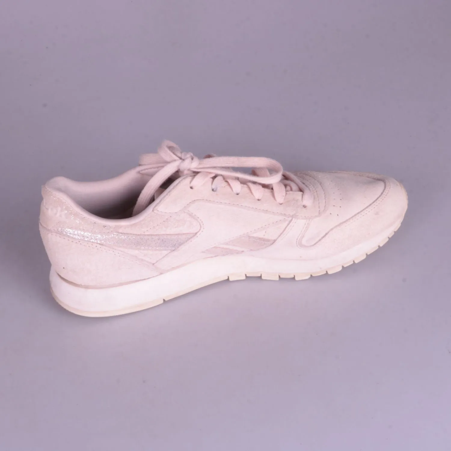 кроссовки Reebok