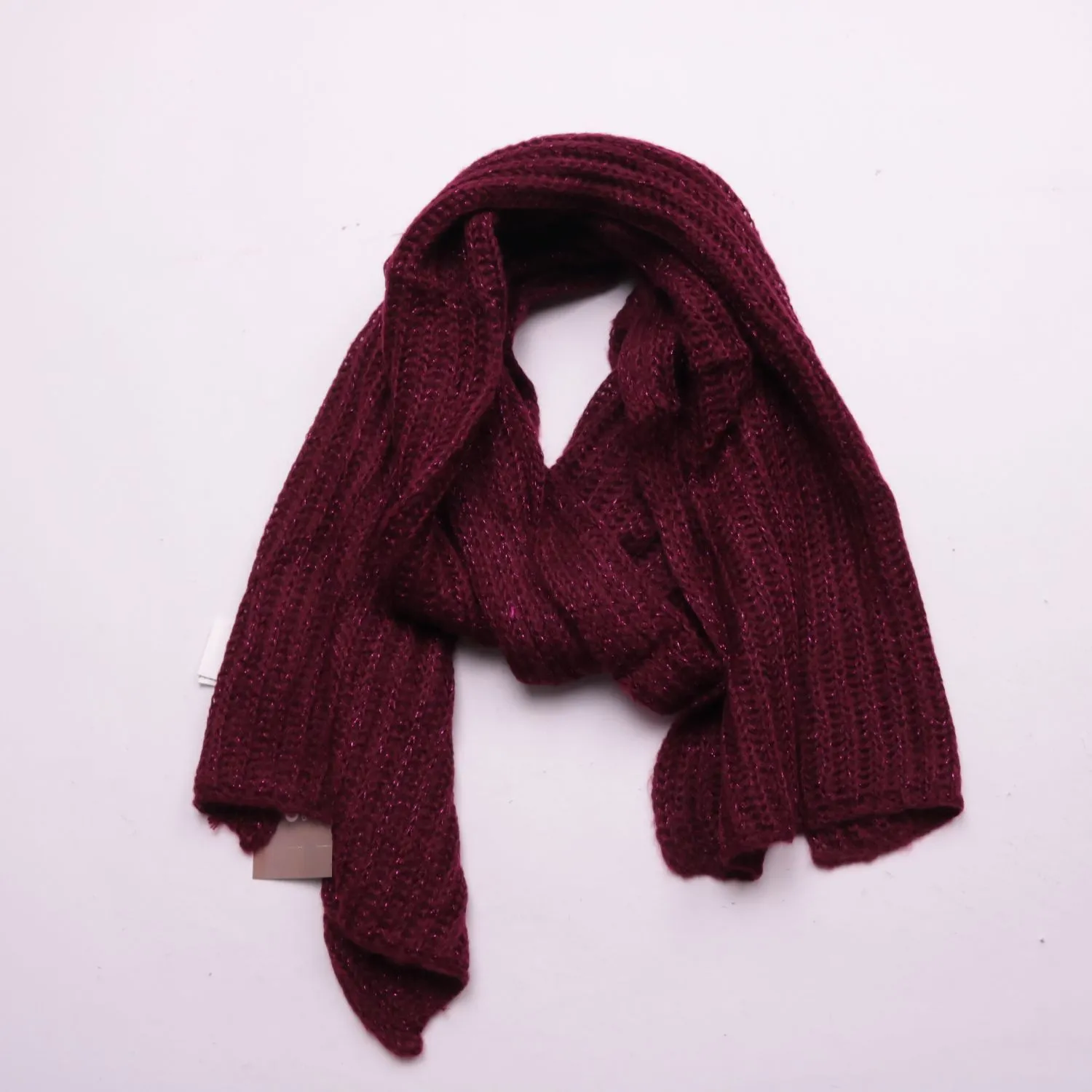 Бордовый шарф Grain de Malice фактурной вязки с блестящей нитью