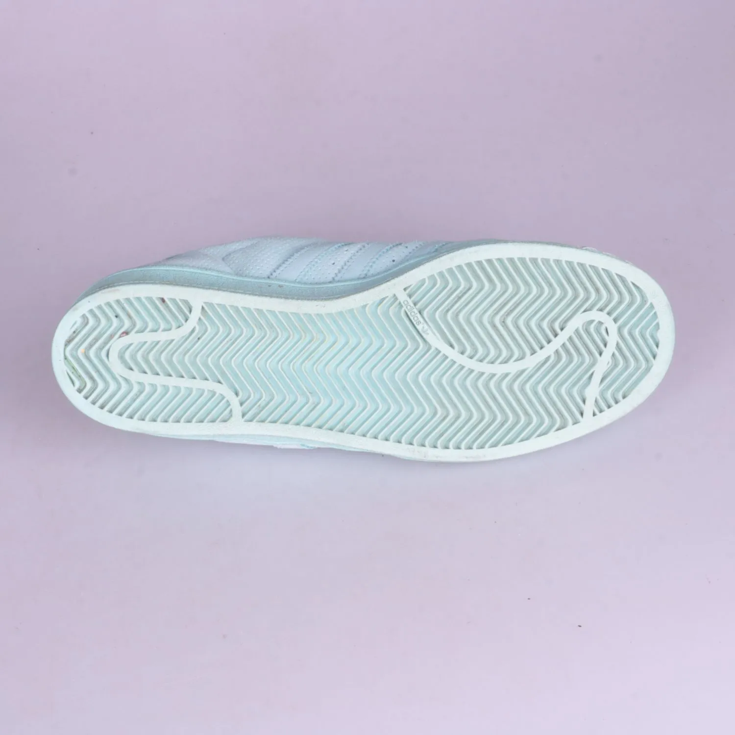 кроссовки Adidas